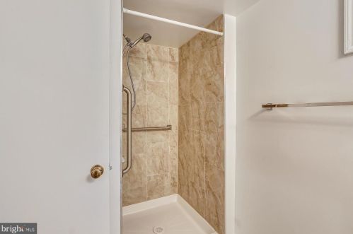 3904 Jeffry St, Silver Spring MD 20906-4224 exterior