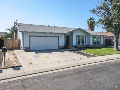 2805 Darius Ln, Modesto, CA 95355-1919