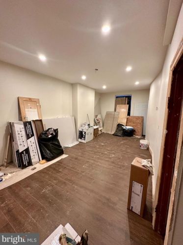 2535 28 St, Philadelphia PA 19145-4013 exterior