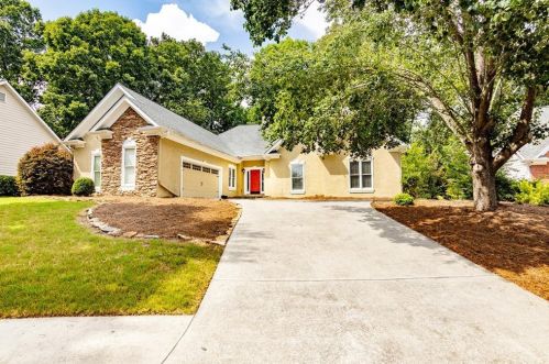 503 Picabo St, Holly Springs, GA 30189-7055