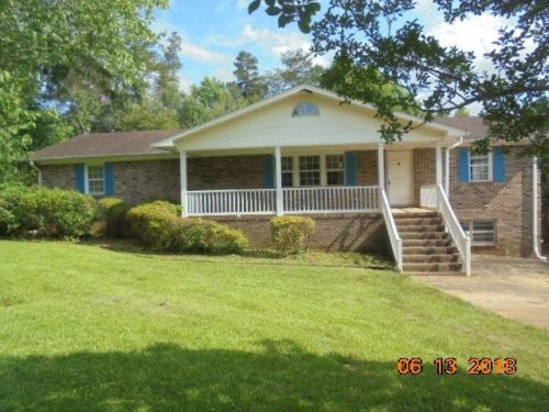 125 Riley Rd, Greenville, SC 29611-5940