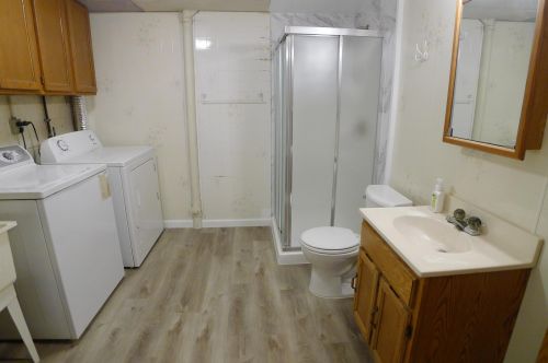 525 Geneva Ave, Saint Paul MN  55128-6421 exterior