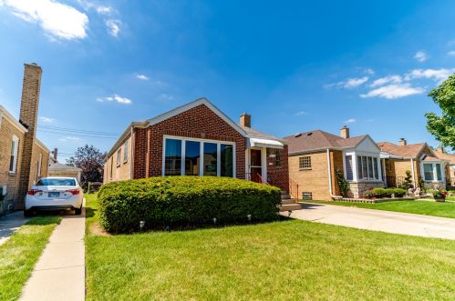 5116 Mont Clare Ave, Chicago, IL 60656