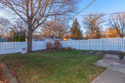 867 Locust St, Swygert IL  61764-1101 exterior