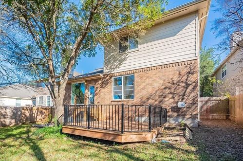 4029 Cyn Gln Cir, Austin TX  78732-2187 exterior