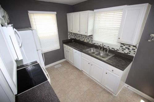 222 Beechwood Cir, Lagrange GA  30240-1604 exterior