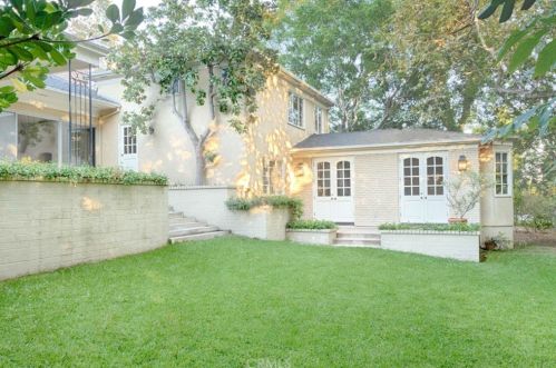 1628 La Loma Dr, Santa Ana CA 92705-3078 exterior