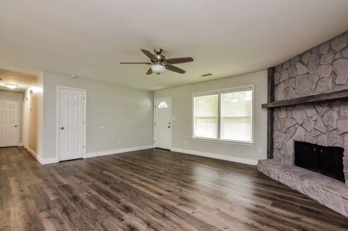 1573 Flat Rock Rd, Stockbridge GA  30281-2033 exterior