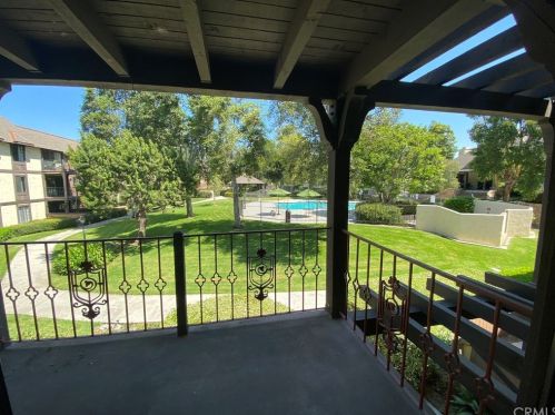3641 Bear St, Santa Ana, CA 92704-8242