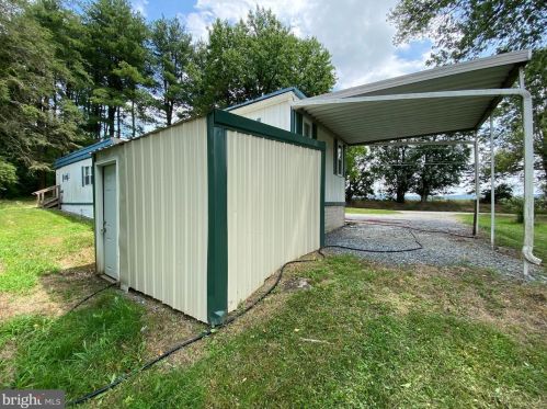 251 Accomac Rd, York PA  17406-9033 exterior