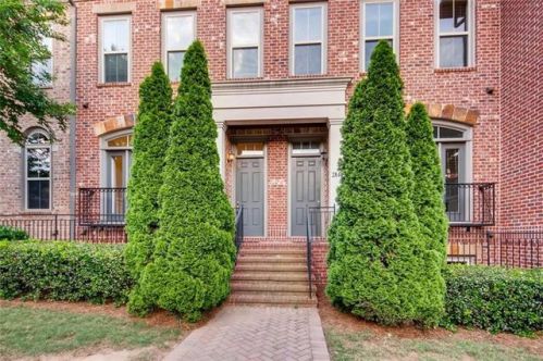 2842 Crescent Park Ln, Atlanta GA  30339-6028 exterior