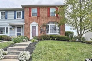 31 Partridge Cir, Carlisle PA  17013-8700 exterior