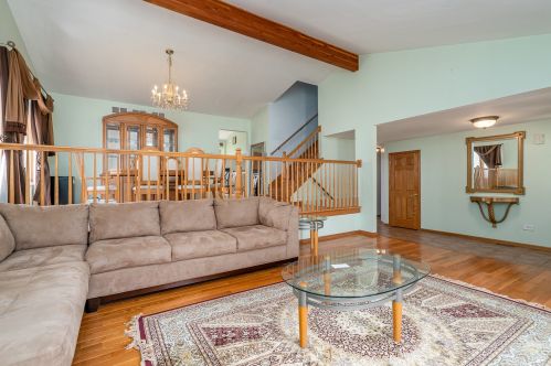 7613 Bayfield Dr, Tinley Park, IL 60487-5534