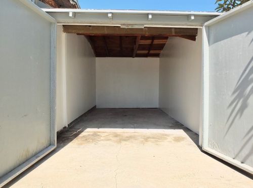 502 Claudina St, Anaheim CA  92805-2701 exterior