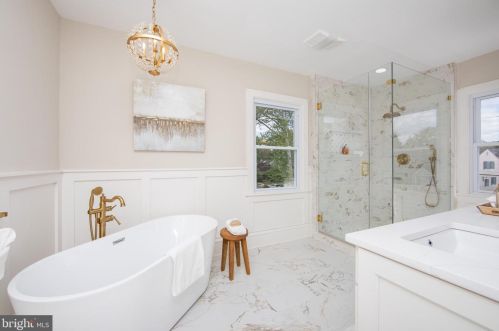 281 Rhoads Ave, Tavistock NJ  08033-1470 exterior