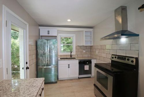 1373 Benteen Way, Atlanta GA  30315-3103 exterior