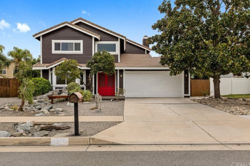 1316 Julie Ct, Redlands, CA 92374-2739
