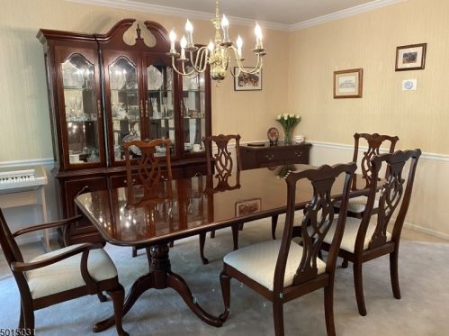 15 Oak Hill Rd, Branchburg, NJ 08853-4222