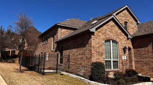 7401 Ridgepoint Dr, Irving TX  75063 exterior