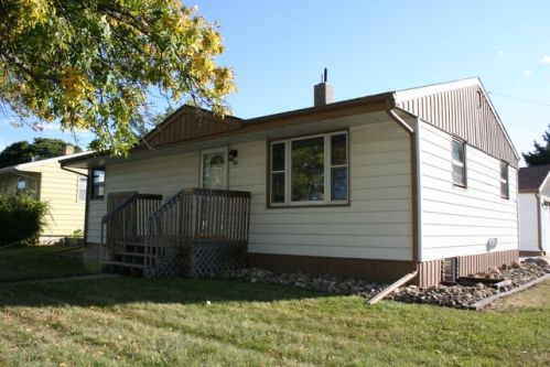 301 3rd St, Dilworth, MN 56529-1222