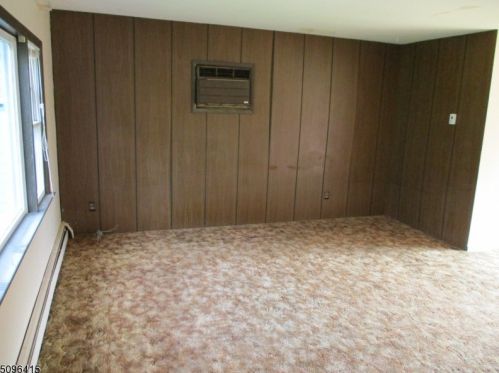 9 Ridge Rd, Flemington, NJ 08822-6012