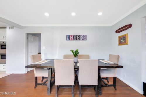 2839 Elizondo Ave, Simi Valley CA 93065-4615 exterior