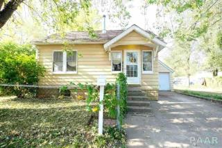 803 2 St, Pekin IL  61554-3117 exterior
