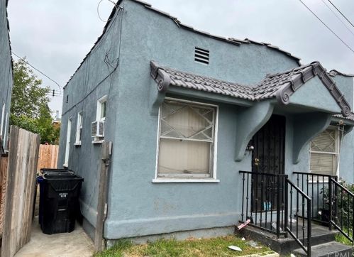 5300 Filmore St, Bell, CA 90201-1509