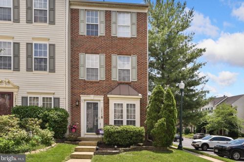 12435 Selkirk Cir, Bristow, VA 20136-3076