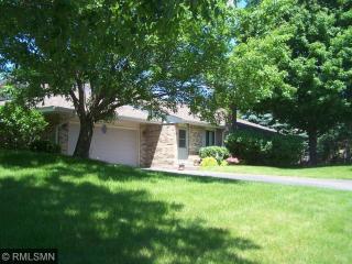 4519 Aspenwood Trl, Hopkins, MN 55345-2601