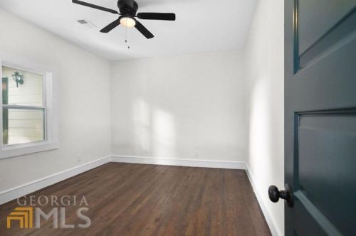 5600 Feldwood Rd, Atlanta GA  30349-2809 exterior