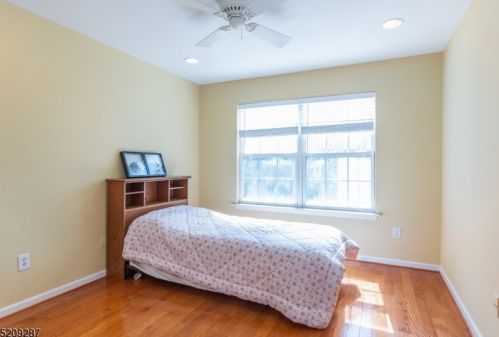 7 Sycamore Ln, Dover NJ  07869-3704 exterior