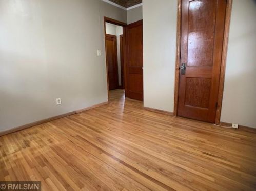 1101 Hudson Rd, Saint Paul MN  55106-6107 exterior