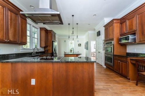87 Jennifer Dr, Forsyth, GA 31029-8750