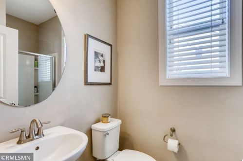 1710 Bluewater Ln, Saint Paul MN  55129-6236 exterior