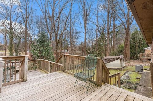 4397 Hickory Wood Ln, Atlanta GA  30360-2619 exterior