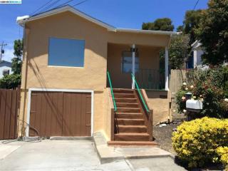 808 4th St, Rodeo CA  94572-1530 exterior