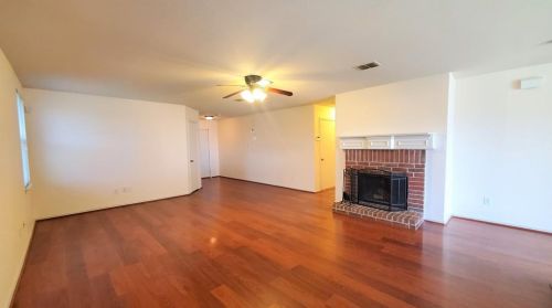 7536 Almondale Dr, Fort Worth TX  76131-5102 exterior