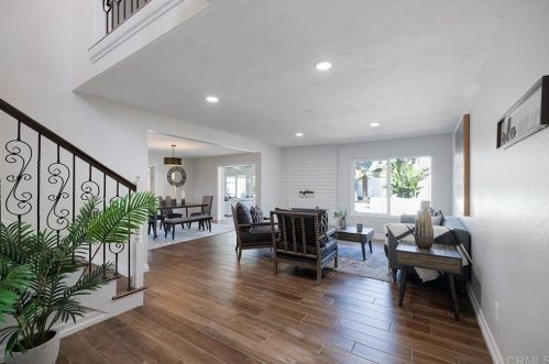 911 Dale Ct, San Marcos, CA 92069-2116