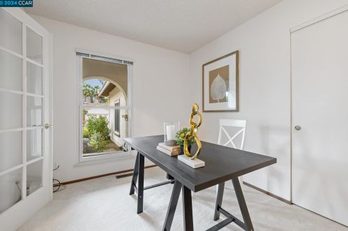 404 Saddlebrook Ln, Concord CA  94523-1614 exterior