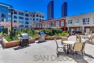 445 Island Ave, San Diego, CA 92101-8611