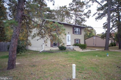 205 Seneca Trl, Browns Mills, NJ 08015-6321