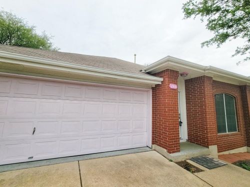 7914 Elkhorn Mountain Trl, Austin TX  78729-6407 exterior