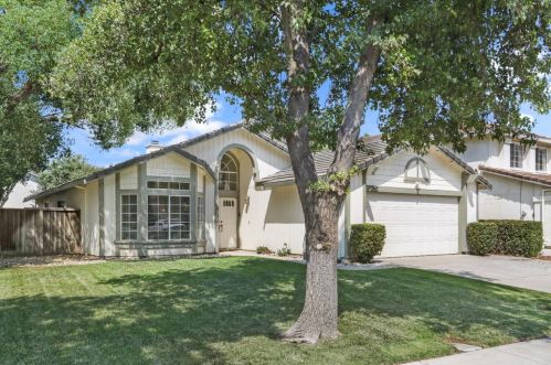 1845 Foxtail Way, Tracy, CA 95376-5366