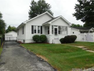 136 33rd St, Belleville, IL 62226-6336