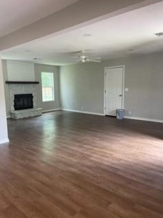1503 Lands End St, Granbury TX  76048-6129 exterior