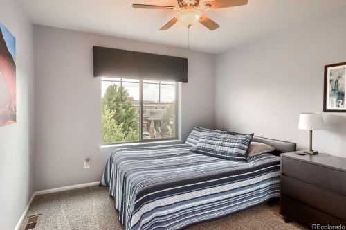 26901 Roxbury Pl, Denver CO  80016-7528 exterior