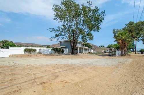 3335 Temescal Ave, Norco, CA 92860-2180