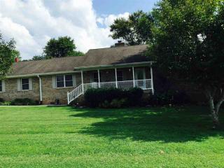 100 Northwestern Ave, Athens, TN 37303-4823