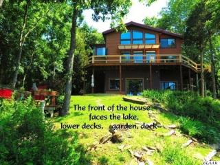 470 Filet Ln, Dandridge, TN 37725-6234